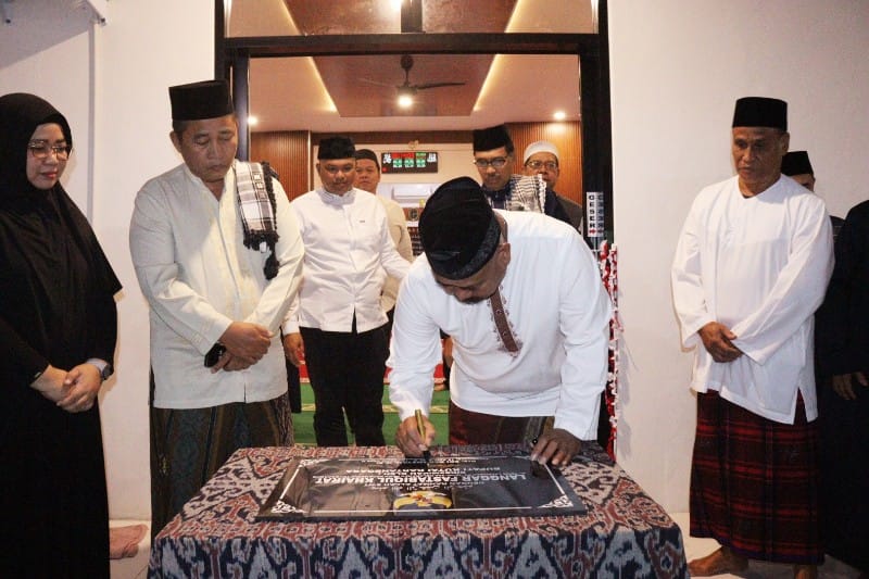Langgar Fastabiqul Khairat Panji Resmi Diresmikan, Bupati Kukar Serahkan Hibah Rp250 Juta