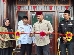 Bupati Edi Damansyah Resmikan Pusban Genting Tanah