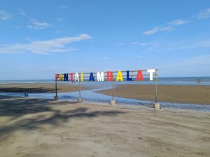 Penyesuaian Harga Tiket, Wisatawan Pantai Ambalat Kini Dapat Sarabba Gratis
