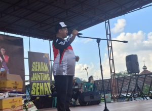 Kepala Dispora Kukar Buka Kegiatan Jalan Santai Forkompimda dan Senam Jantung Sehat di Loa Kulu