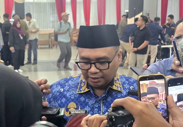 Bupati Kukar Aulia Rahman Basri